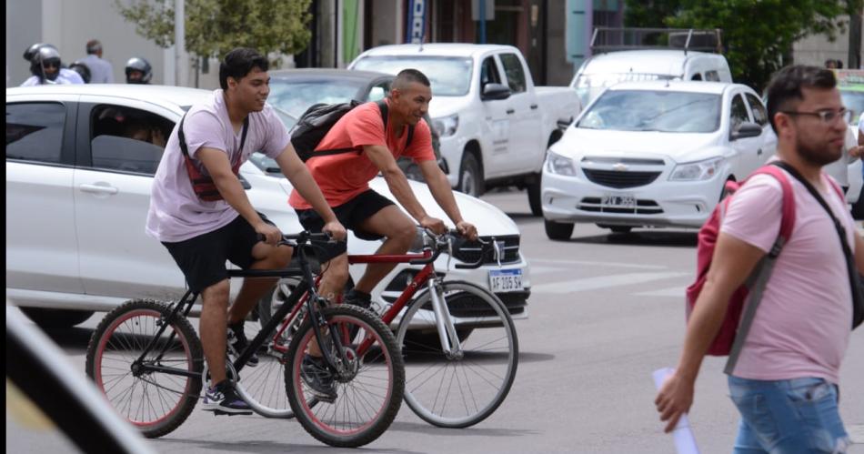 Santiago del Estero tendraacute un viernes nublado y sofocante- los detalles