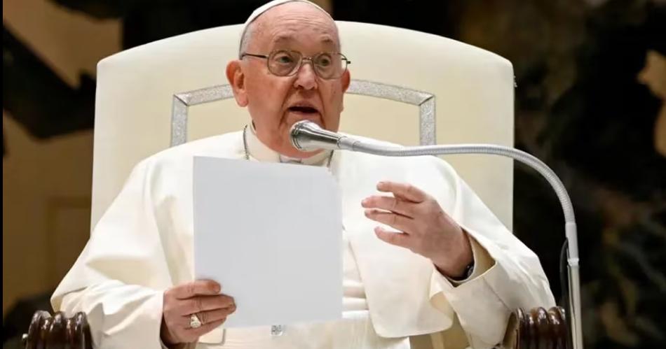 El papa Francisco defendioacute las bendiciones a parejas homosexuales