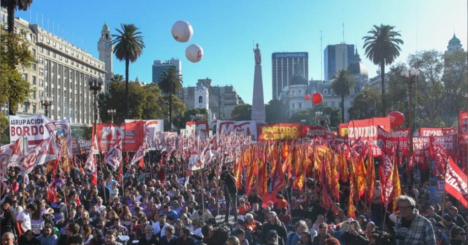 La izquierda marcharaacute en una columna independiente durante el paro general de la CGT