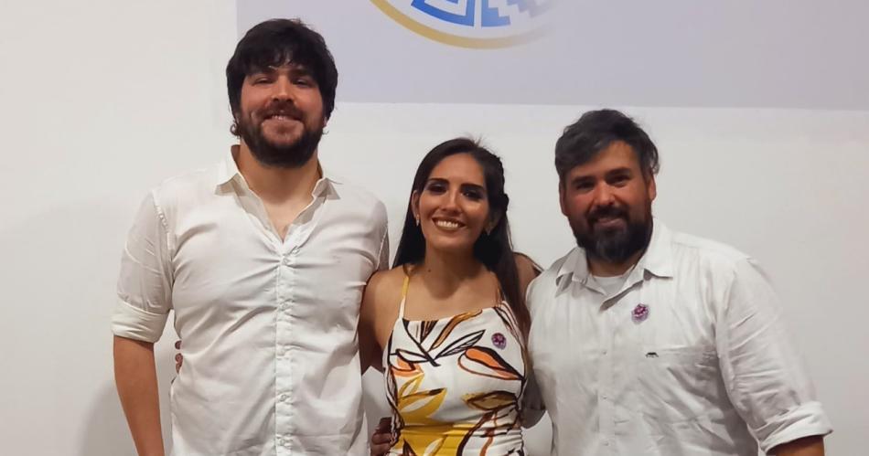 Valeria Facelli cantora santiaguentildea lleva su canto al Festival de Cosquiacuten y tambieacuten a la Pentildea del Verano