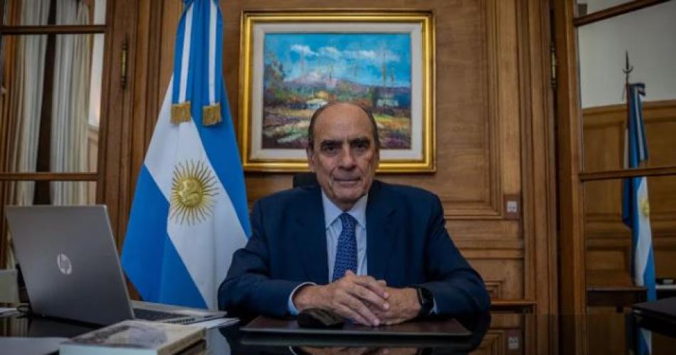 El Presidente hizo lo que no queriacutea para evitar una derrota en el Congreso con la Ley Oacutemnibus