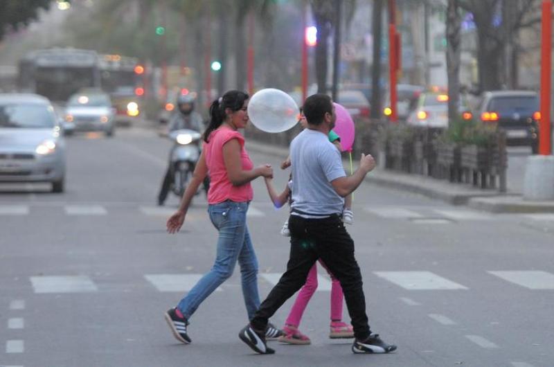 Tras superar los 45ordm hay alerta meteoroloacutegica por tormentas y granizo- en queacute zonas