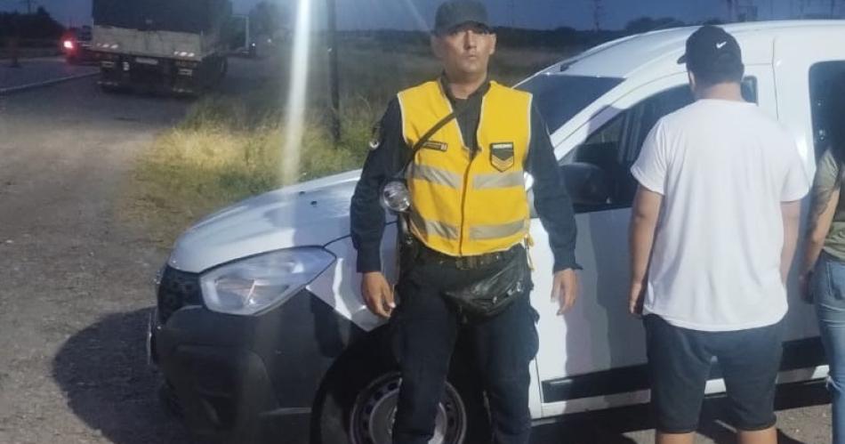 No queriacutea que descubrieran un motor adulterado y se fugoacute de un control policial