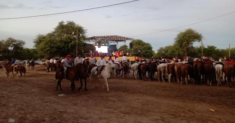 Una multitud disfrutoacute este fin de semana de las Trincheras de Icantildeo