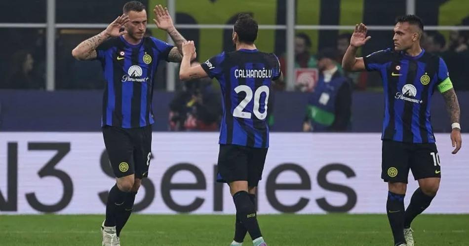 Champions League- Inter vencioacute a Atleacutetico Madrid en la ida de los octavos