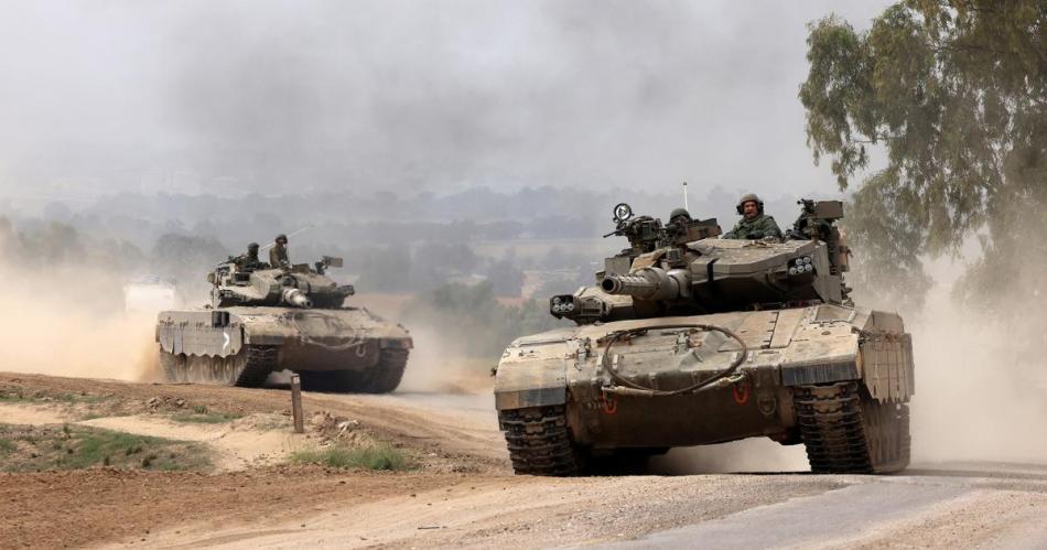 Israel negocia una tregua con Hamaacutes mientras siguen los ataques a Gaza
