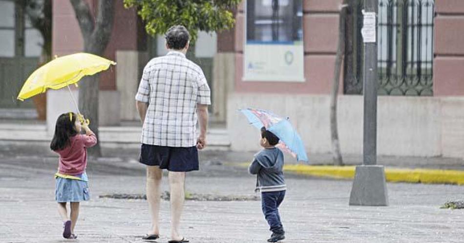 Martes de humedad y probabilidad de lluvias sobre la Madre de Ciudades