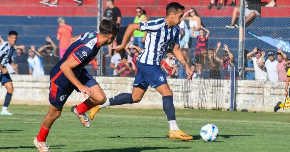 Sarmiento tendraacute como rival en el debut a un equipo correntino