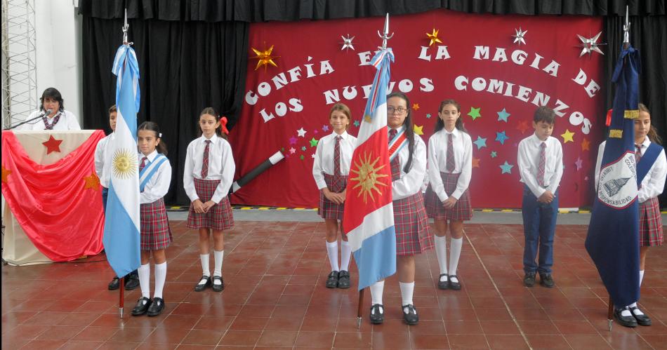 Inauguraron el ciclo lectivo 2024 los niveles Inicial y Primario del Colegio Big Ben Scholl