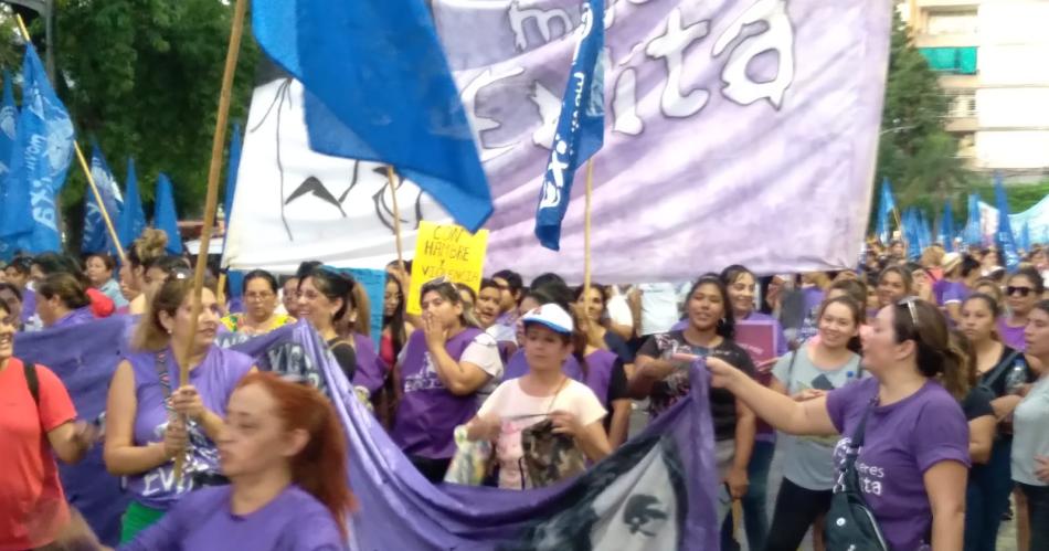 Santiago del Estero marcha en conmemoracioacuten del Diacutea de la Mujer