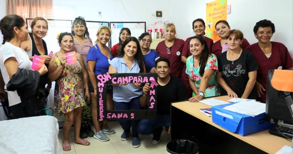 Desplegaron la campantildea Mujeres maacutes sanas en el barrio San Javier