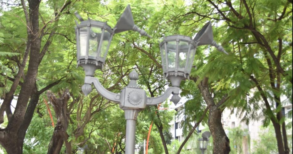 Electricidad de la Municipalidad denuncioacute robos y dantildeos al alumbrado del Paseo Espantildea