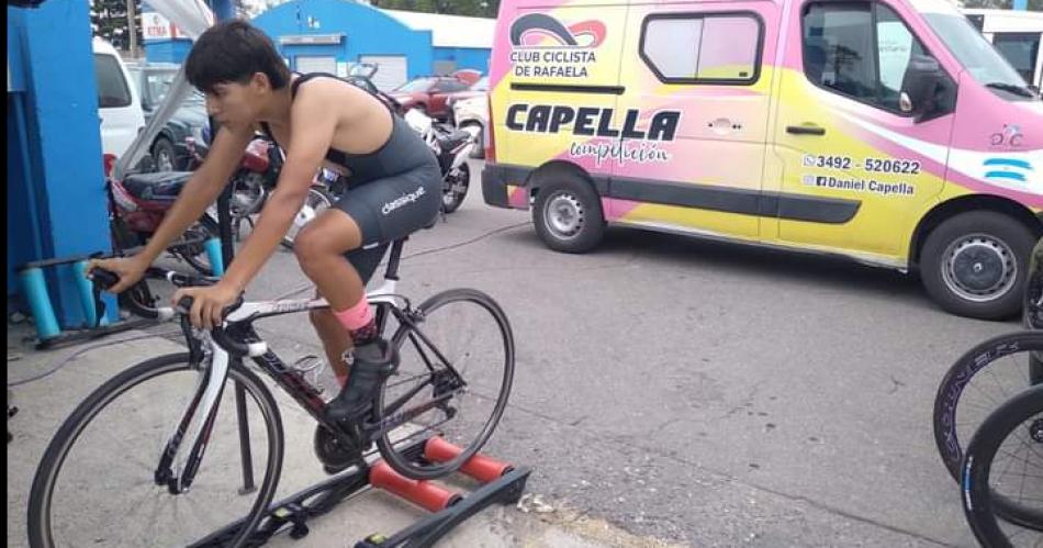 Aacutelvaro Bautista Moreno tuvo doble competencia cicliacutestica el fin de semana