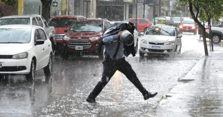 Santiago y otras siete provincias bajo alerta por tormentas y granizo- miraacute queacute zonas