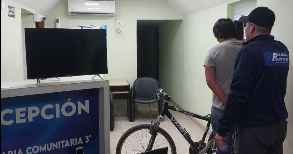 Detuvieron a ladroacuten que a punta de cuchillo se apoderoacute de 200 mil 