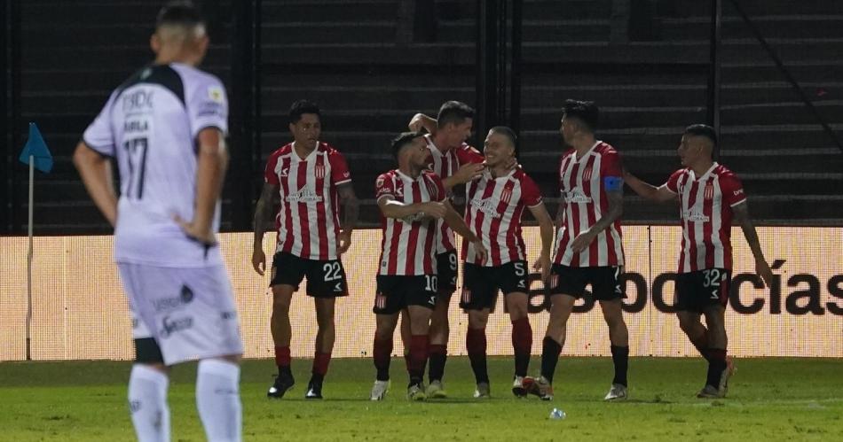 Estudiantes vencioacute a Barracas y avanza a semifinales de la Copa de la Liga