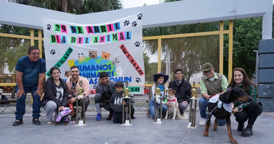 La ciudad disfrutoacute de la Marcha Aeroacutebica y Desfile de Mascotas