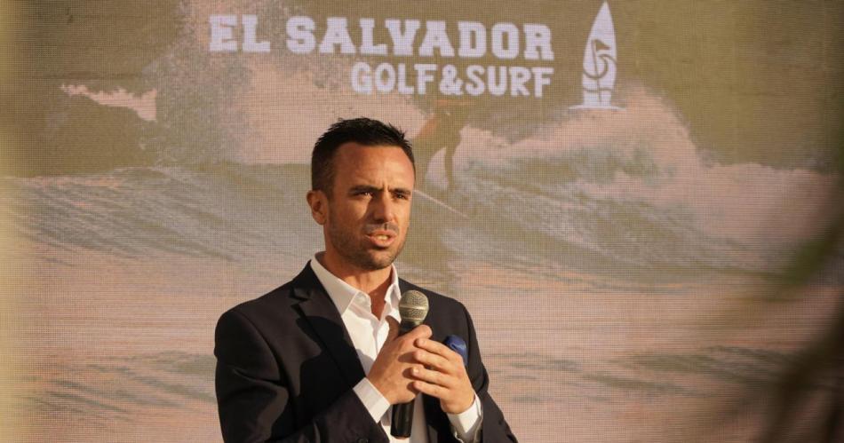 Exitoso comienzo para el primer torneo El Salvador golf amp surf