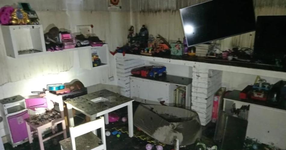 Incendiaron un hogar de nintildeos y 18 menores fueron hospitalizados