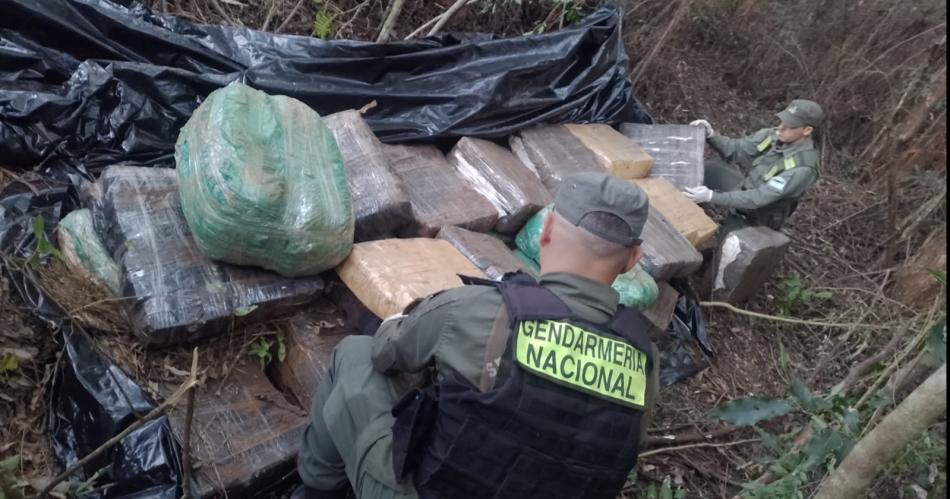 Importante operativo- secuestran cargamento de maacutes de 630 kilos de marihuana