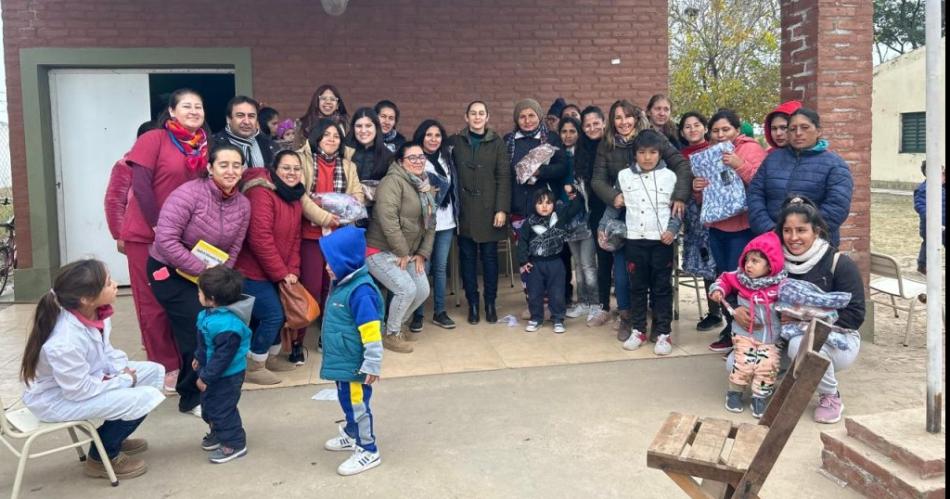 El programa provincial Sonrisas Santiaguentildeas 2024 se lanzoacute en Forres