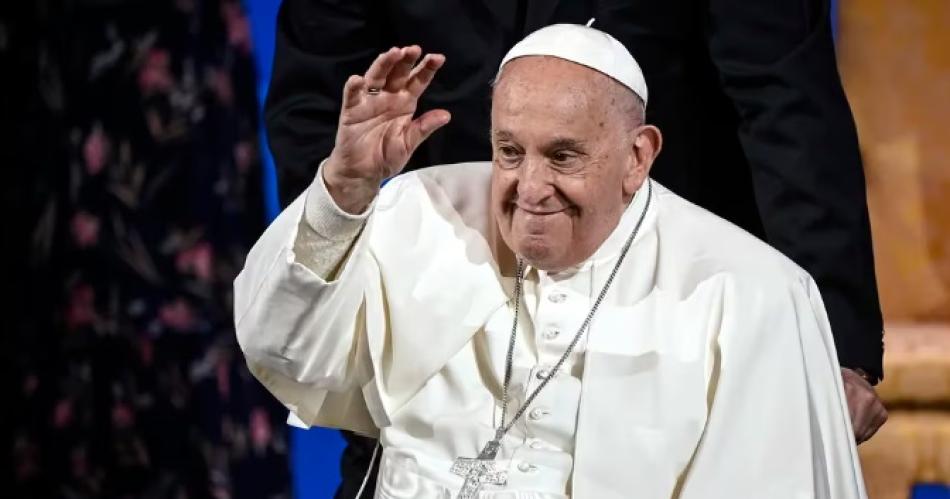 Diacutea del Periodista- el papa Francisco inspira la profesioacuten