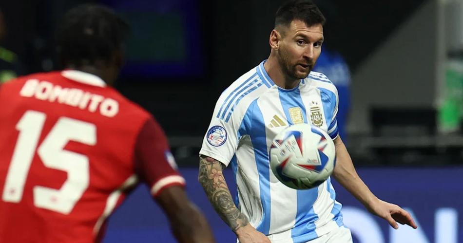 Argentina derrotoacute a Canadaacute y comenzoacute la Copa Ameacuterica con el pie derecho