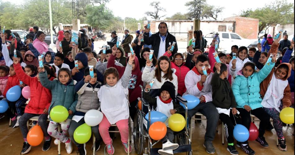 El programa Mis Primeros 1700 Diacuteas entregoacute refuerzos nutricionales a familias de Loreto 