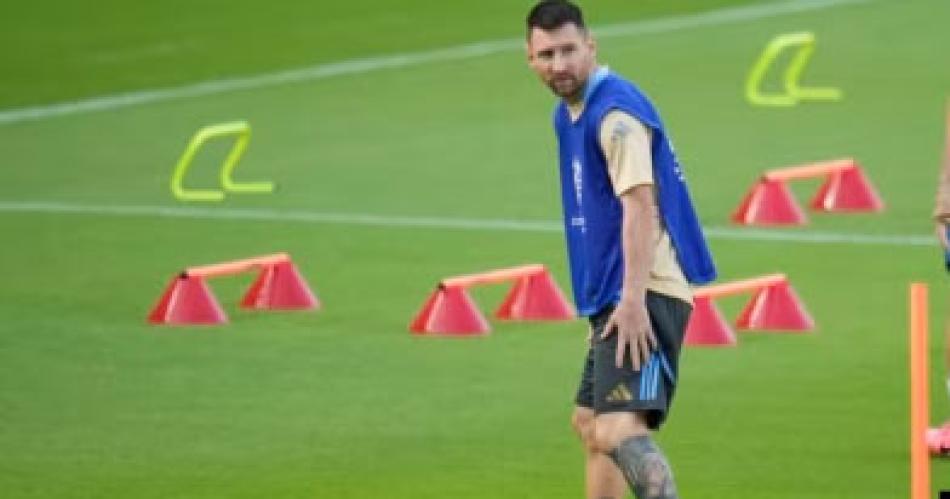 Confirmado- Lionel Messi seraacute titular ante Ecuador