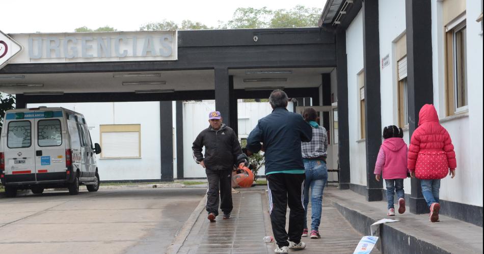 Muere nintildeo friense tras sufrir quemaduras con un remedio inflamable para friccionar gallos