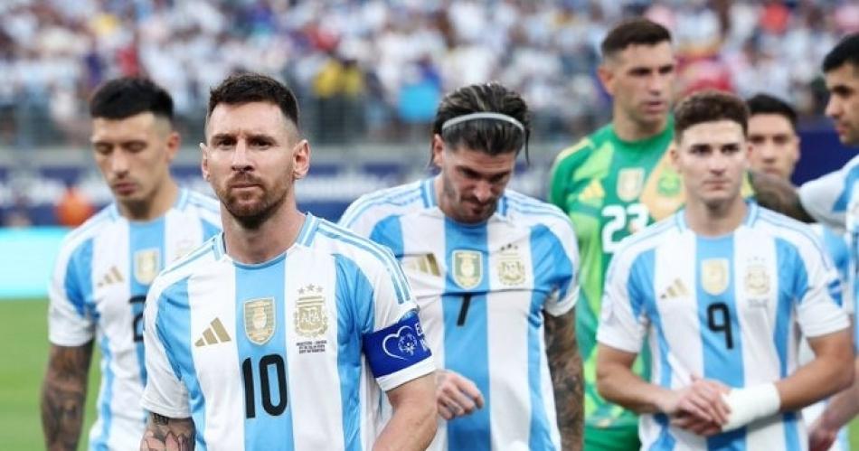 Messi agiganta su leyenda con otro reacutecord en la seleccioacuten