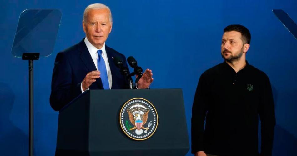 Biden presentoacute a Zelenski como Putin