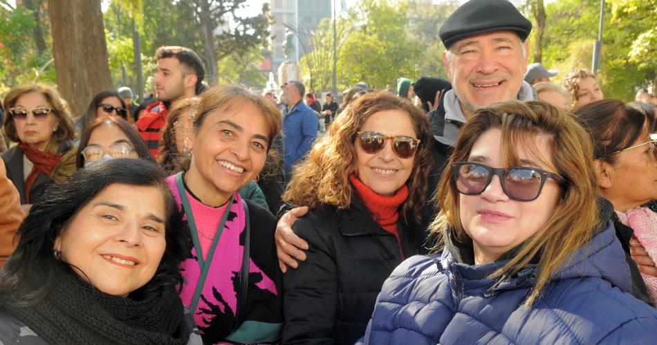 HOMENAJE A LA VIRGEN DEL CARMEN EN LA PLAZA LIBERTAD