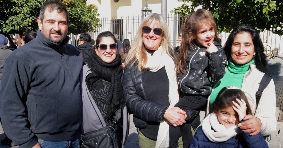 HOMENAJE A LA VIRGEN DEL CARMEN EN LA PLAZA LIBERTAD