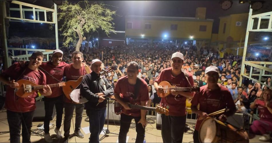 Las Sachaguitarras estaacuten de festejo en Atamishqui