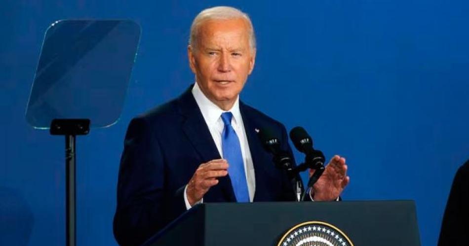 Si su meacutedico se lo recomienda Biden dejariacutea la carrera electoral