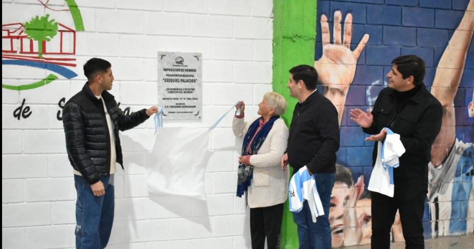 Un campeoacuten del mundo revolucionoacute Santiago y recibioacute un increiacuteble premio