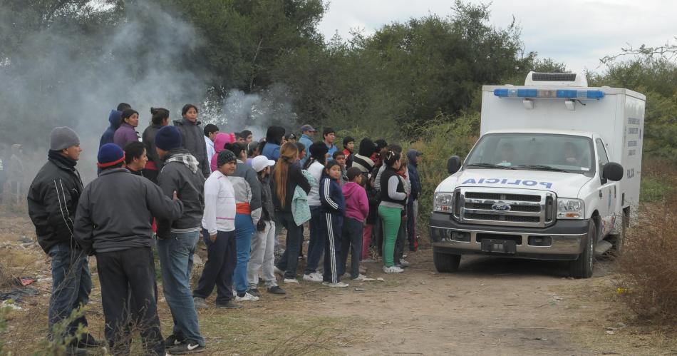 Joven cazador de zorros matoacute a un hombre de un tiro en insoacutelita ronda de bromas