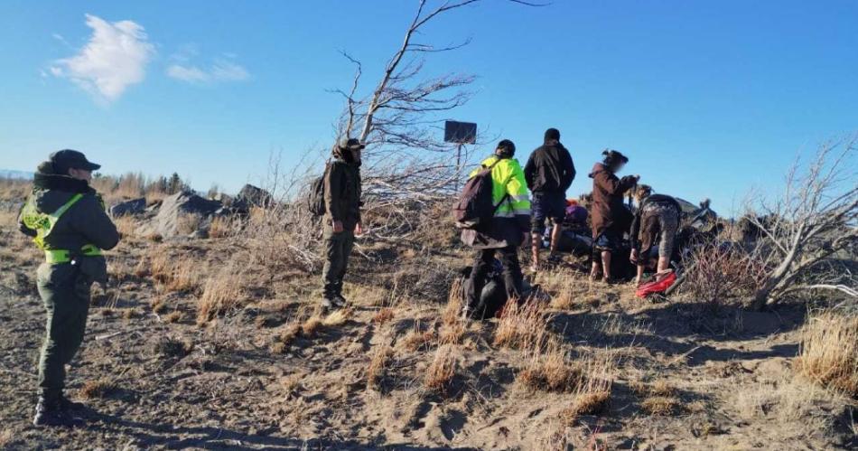 Chilenos fueron expulsados del paiacutes al querer ingresar ilegalmente con estupefacientes