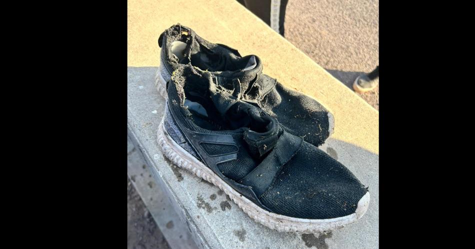 Hallan zapatillas y otros objetos de los primos que desaparecieron en las aguas del Dique Figueroa