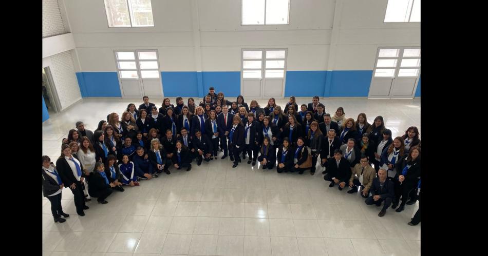 Zamora inauguroacute obras en la Escuela ndeg 237 Ricardo Rojas de la Capital