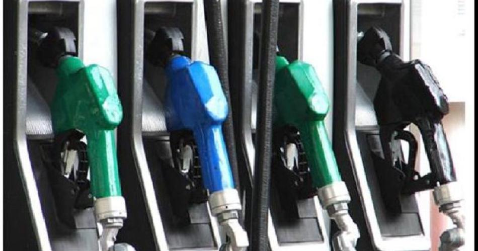 Este jueves volveraacuten a subir el precio de los combustibles