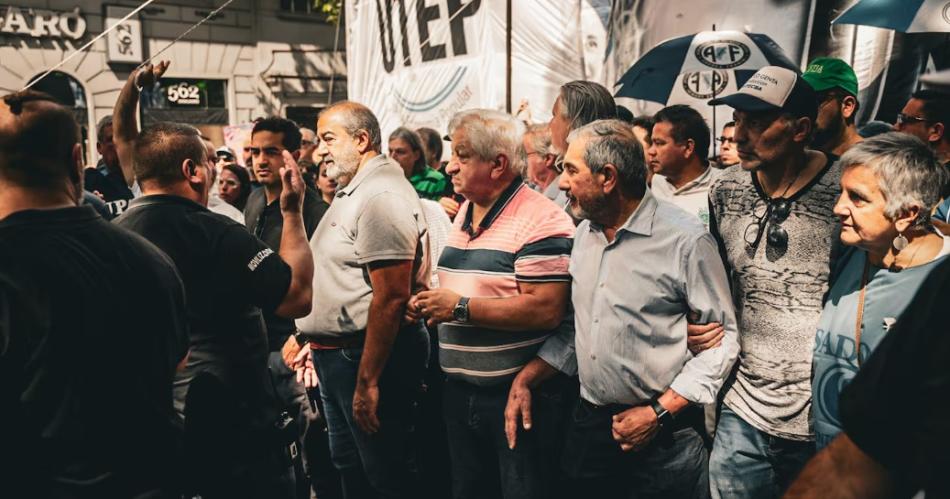 La CGT volver a movilizarse contra el Gobierno de Javier Milei y se sumar a la peregrinación por San Cayetano (Foto- Nicols GonzlezTN)