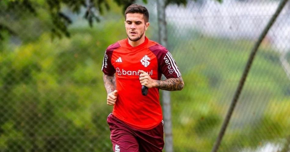 River Plate llegoacute a un acuerdo con Fabricio Bustos