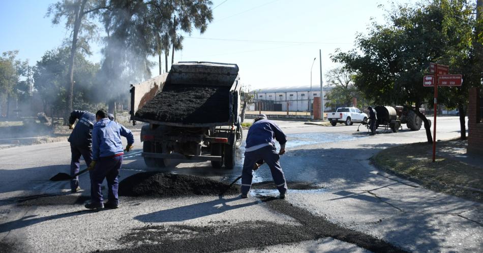 Obras Puacuteblicas de la Capital realizoacute el mejoramiento de calzadas en el barrio Autonomiacutea