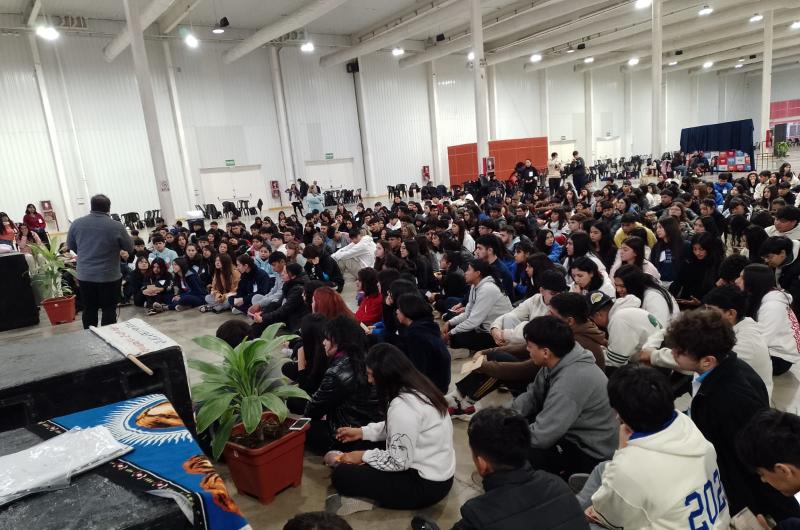 FOTOS  Congreso Juvenil Proyecto de vida la pedagogiacutea de Jesuacutes El Maestro inspiracioacuten de Mama Antula