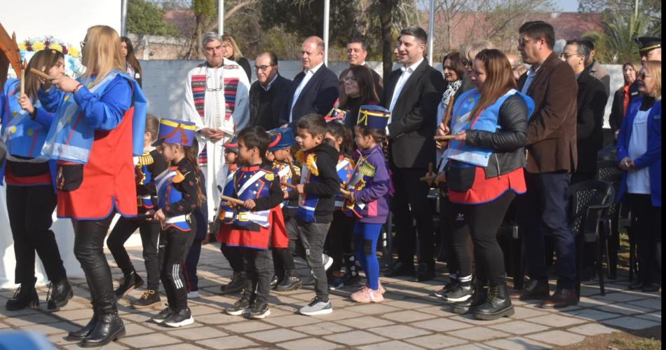 Los frienses brindaron un sentido homenaje al General San Martiacuten