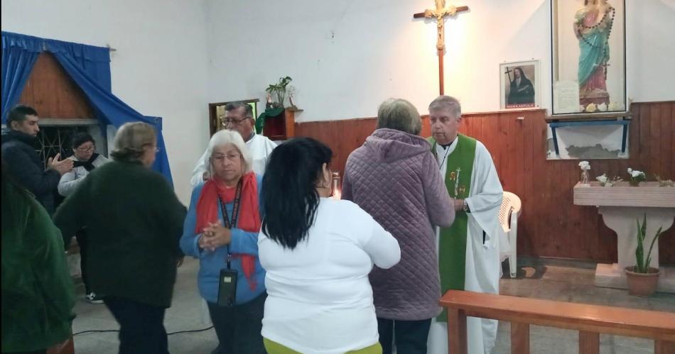 Mons Martiacutenez Ossola festejoacute sus 7 antildeos como obispo auxiliar