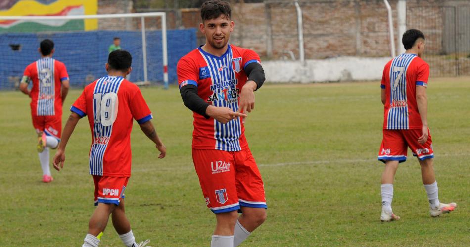 Unioacuten Santiago goleoacute a Yanda y es semifinalista de la Copa de Oro