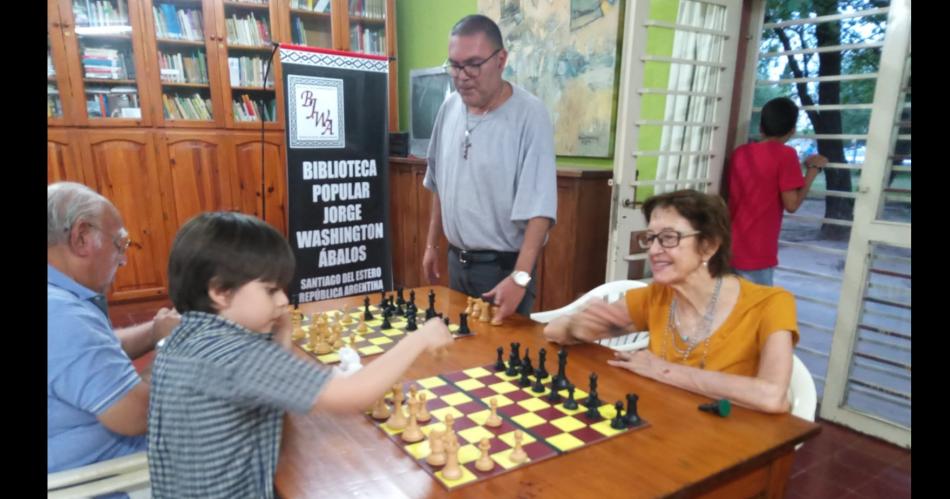 Organizan Torneo de Ajedrez en la Biblioteca Popular Jorge W Aacutebalos